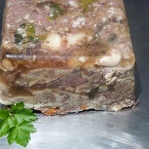 Pâté de tête frais de la ferme